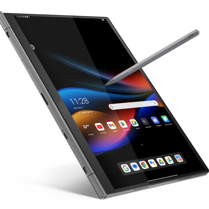 The tablet of the ThinkBook Plus Hybrid removed from the laptop showing Android running on the screen.