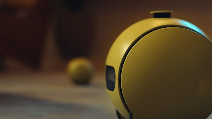 A close-up look at Ballie from the side.