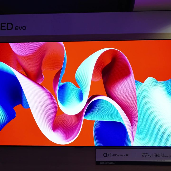 Bright colors in a wave pattern displayed on an LG C4 OLED.