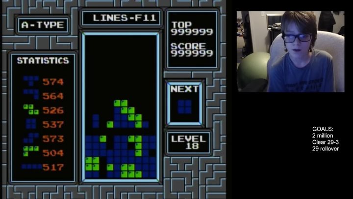 Blue Scuti "beats Tetris on NES.