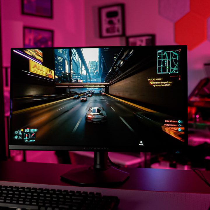 Cyberpunk 2077 running on the Alienware 27 QD-OLED.
