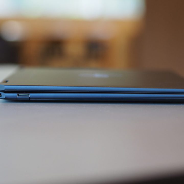 HP Spectre x360 14 2023 left side view showing ports.