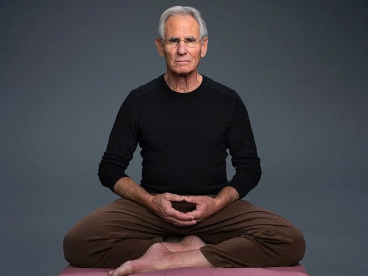 Portrait of Jon Kabat-Zinn.