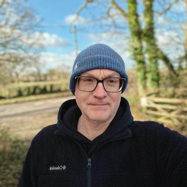 A photo taken with the OnePlus 12's selfie camera.