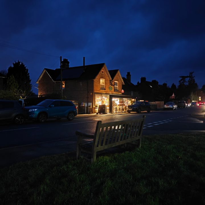 A photo taken with the OnePlus 12's main camera in Night mode