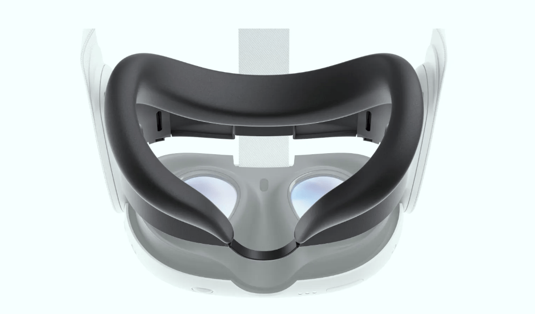 The facial interface inside the Quest 3.
