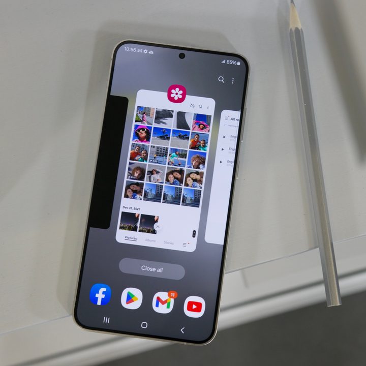 The multitasking screen on the Samsung Galaxy S24 Plus.