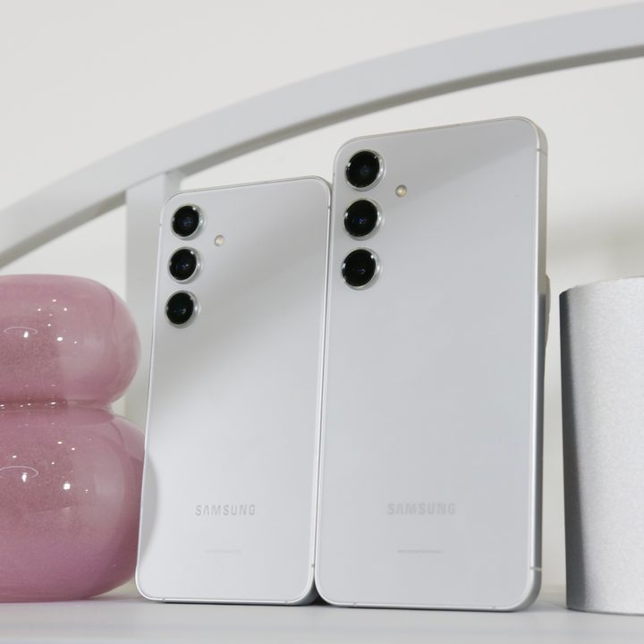 The Samsung Galaxy S24 standing upright next to the Galaxy S24 Plus.