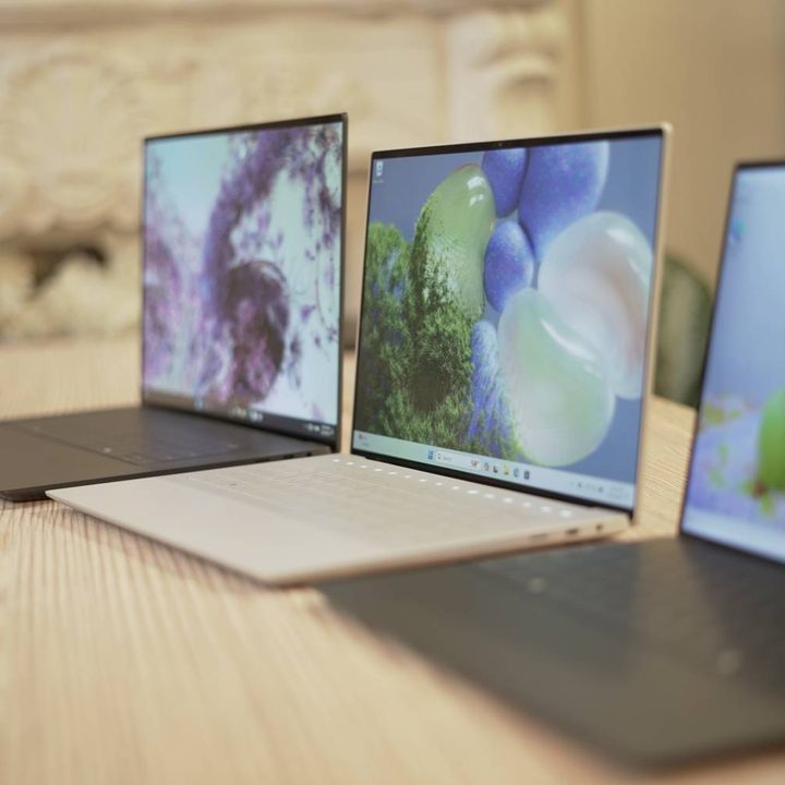 The XPS 13, XPS 14, and XPS 16 on a table.