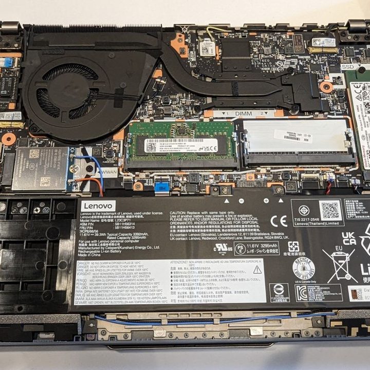 ThinkPad T14 Gen 5 inside.