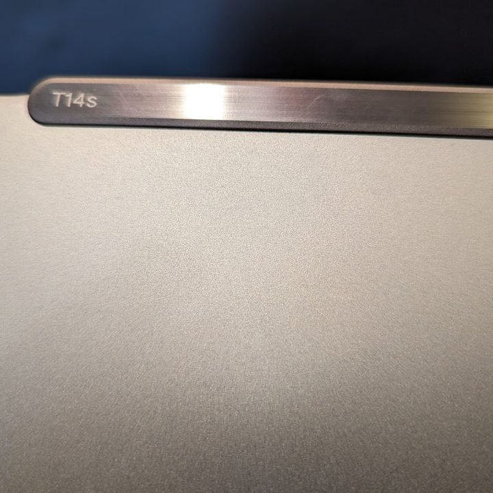ThinkPad T14s Gen 5.