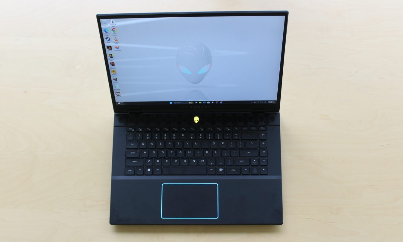 Alienware m16 R2 review: threading the needle - Digital Trends