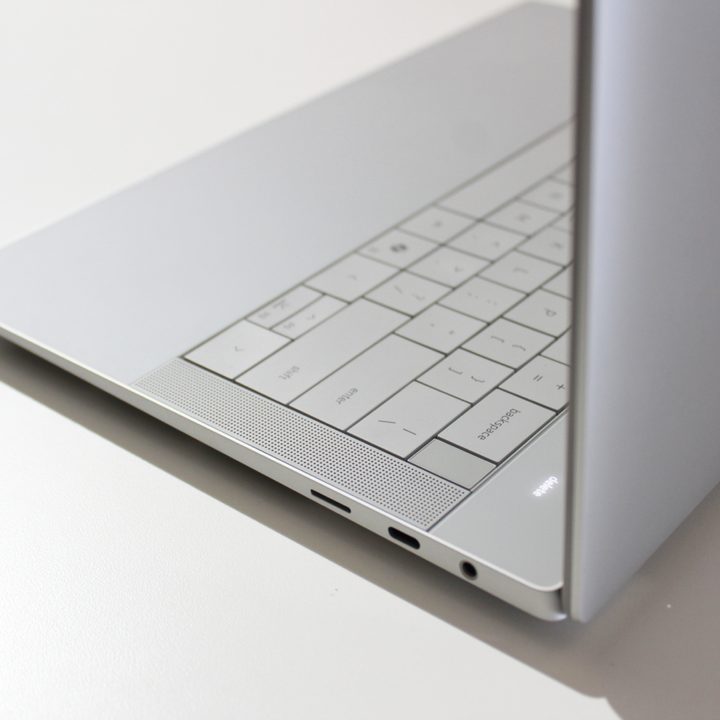 The keyboard of the Dell XPS 14 shown from the side.