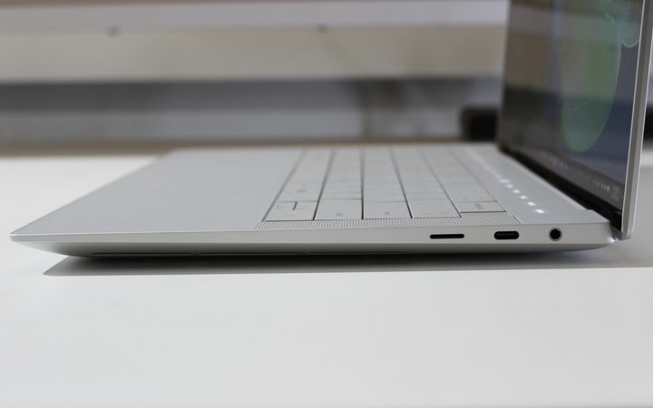 The ports on the side panel of the XPS 14.