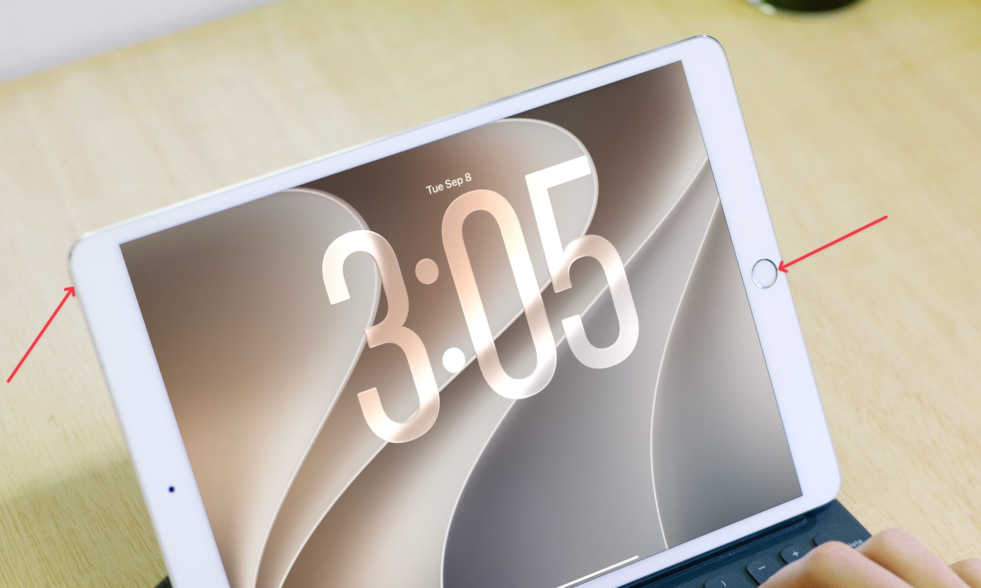 iPad with home button