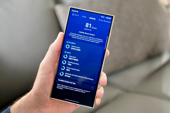 The RingConn Smart Ring's app shown on a phone screen.