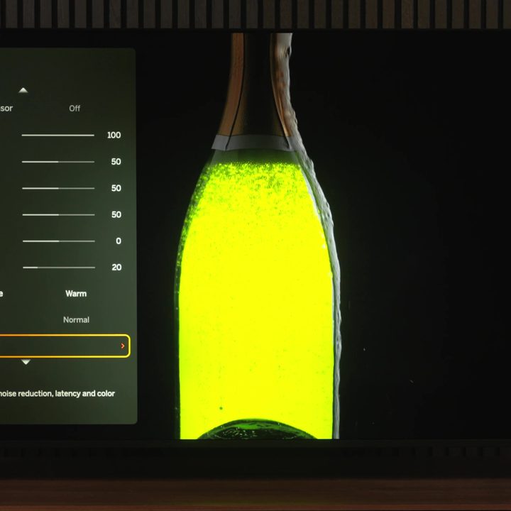 A menu and graphic showing tone mapping settings.