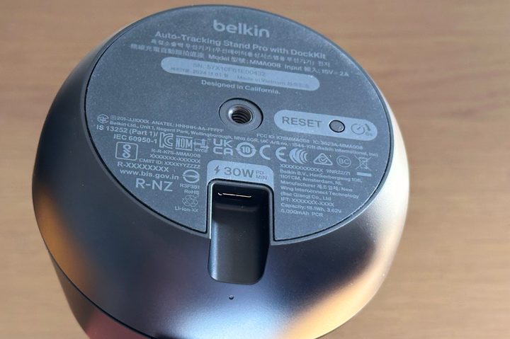 Bottom of Belkin Stand Pro.
