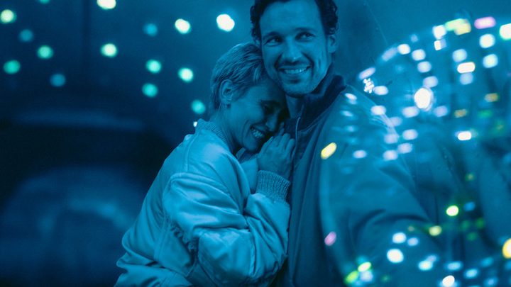 Peri Baumeister and Florian David Fitz in The Signal.