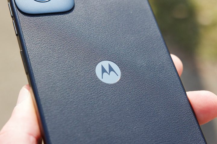 A close-up of the Motorola logo on the Moto G Power 5G (2024).