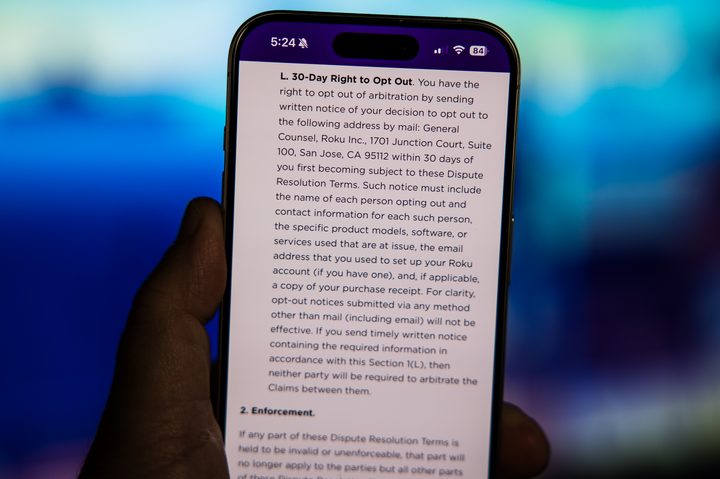 The Roku arbitration opt-out clause, as read on a phone.