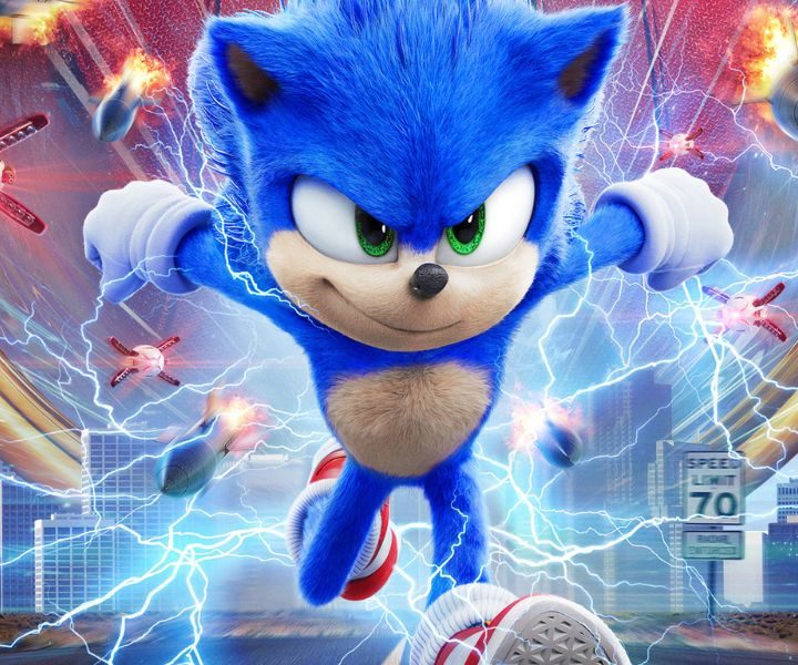Sonic runes through a ring in "Sonic the Hedgehog."