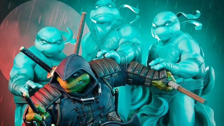 The Last Ronin is comforted by his brothers in this statue by Sideshow Collectibles.