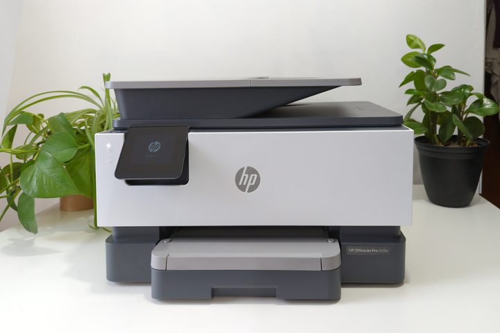 The OfficeJet Pro 9125e's display is a nice size but only tilts 40 degrees.