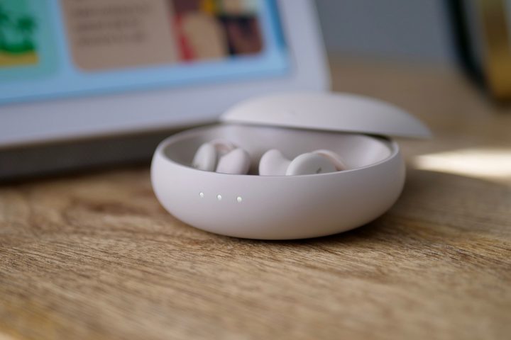 The Anker Soundcore Sleep A20's case with charging LEDs.