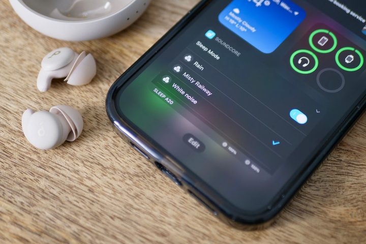 The Anker Soundcore Sleep A20's widget on iOS.