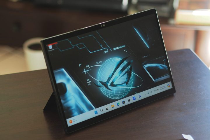 Asus ROG Flow Z13 front view showing display.