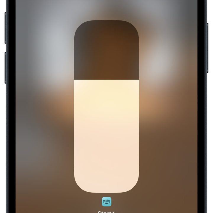 Beats Solo 4 settings in iOS.