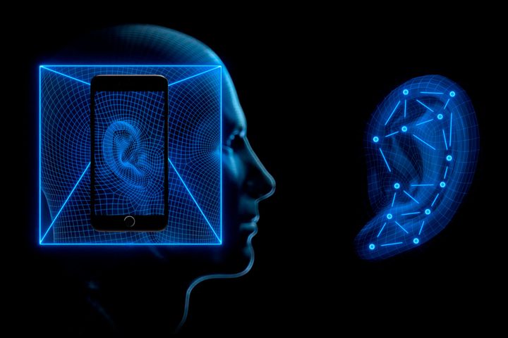 An illustration of a phone-based ear scan using Embody software.