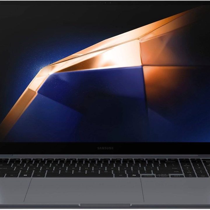 A press rendering of the Galaxy Book4 Ultra on a white background.