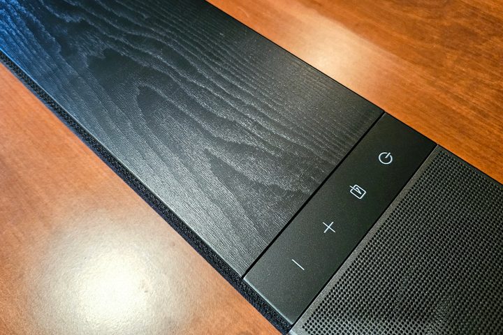 Klipsch Flexus Core 200: top controls.
