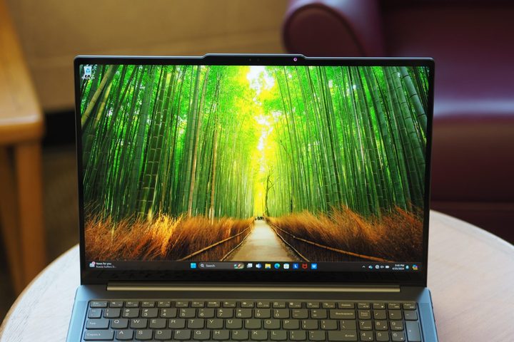 Lenovo Yoga Pro 9i 16 front view showing display.