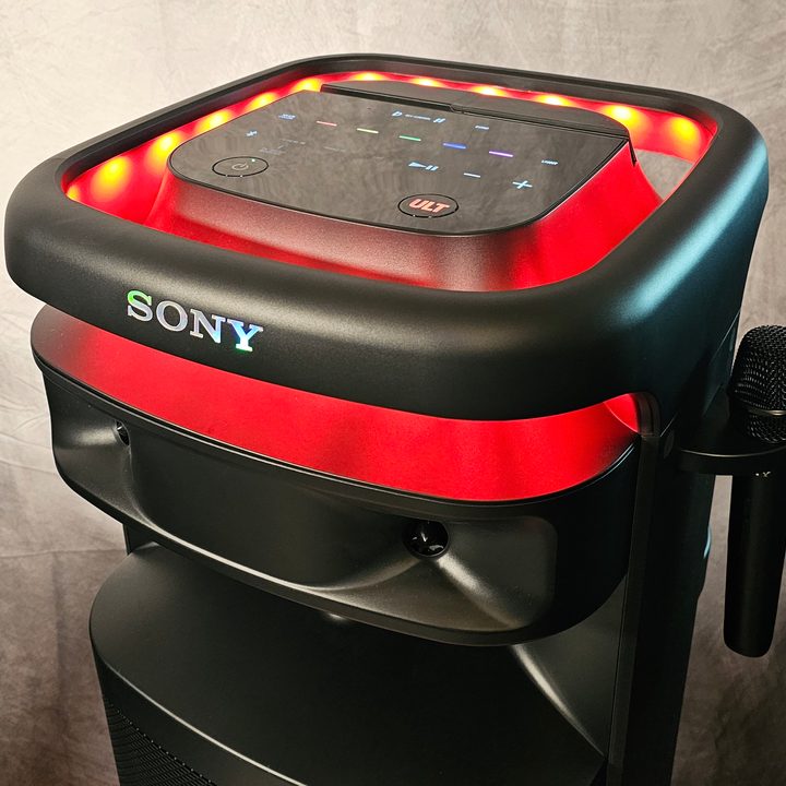 Sony ULT Tower 10.