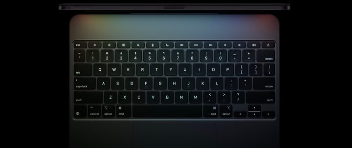 2024 Magic Keyboard