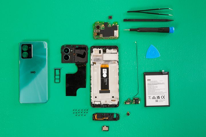 HMD Pulse Pro repair kit.