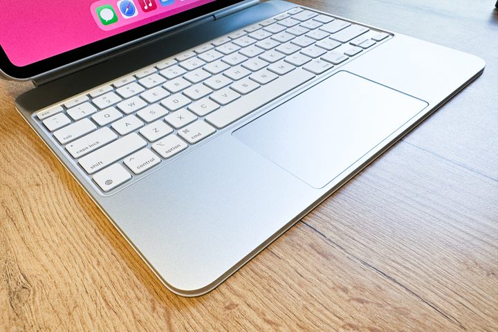 Magic Keyboard for iPad Pro 2024.