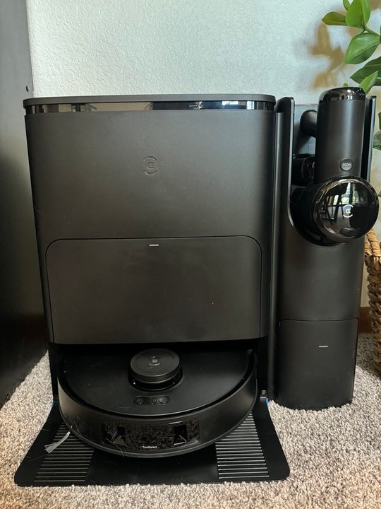 The Ecovacs T30S Combo docking station.