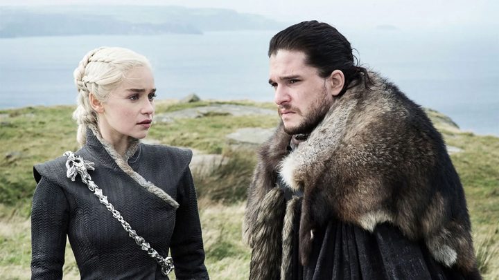 Emilia Clark and Kit Harington in Game of Thrones.