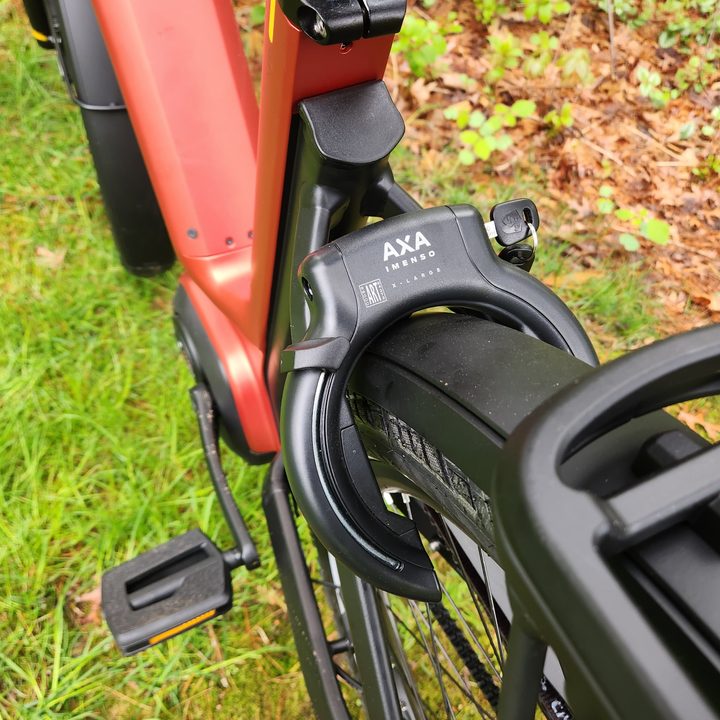 Gazelle Eclipse e-bike with its standard AXA wheel and tire lock.