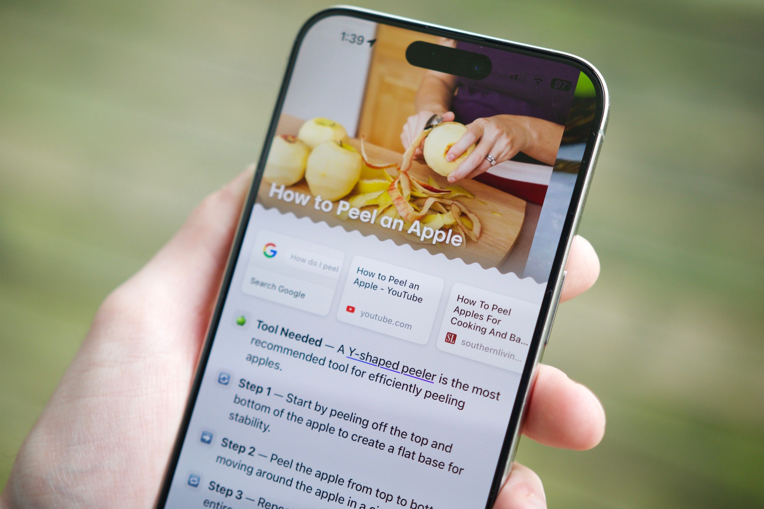The Arc Search app, showing a search result for how to peel an apple.