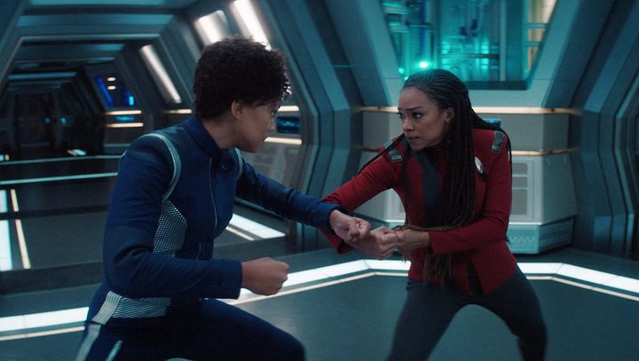 Season 1 Michael Burnham fights Season 5 Michael Burnham on Star Trek: Discovery
