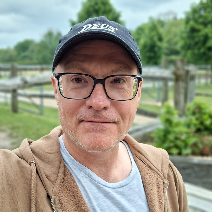 A night mode photo taken with the Samsung Galaxy A35's selfie camera.