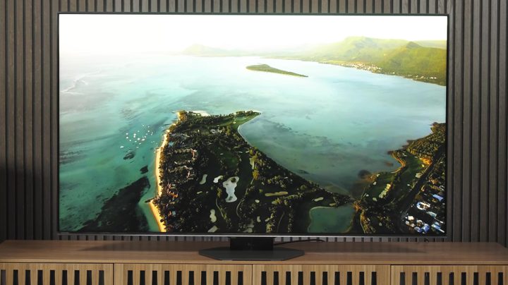 Hisense U8N