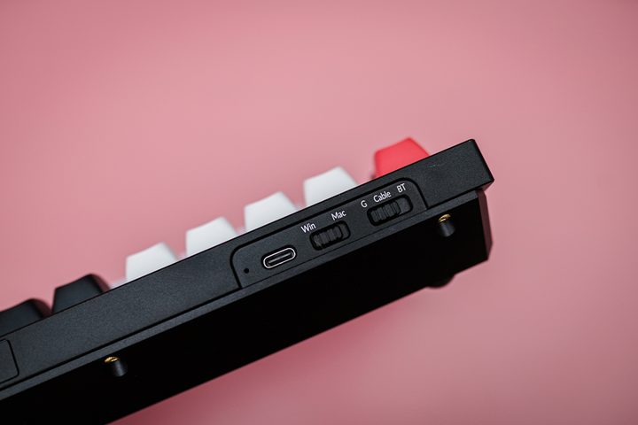 Toggle switches on the Keychron Q1 HE.