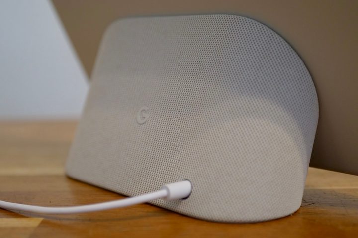 The Google Pixel Tablet's Dock and speaker.