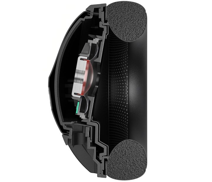 Sennheiser HD 620S closed-back headphones.